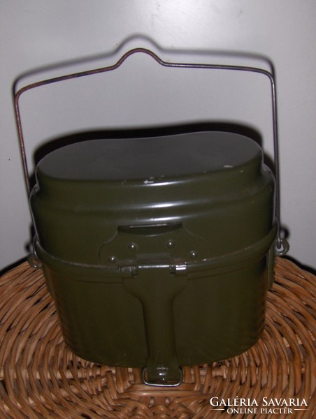 Military food barrel