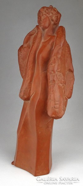 1H238 Jelzett: Art deco nő terrakotta szobor 31 cm