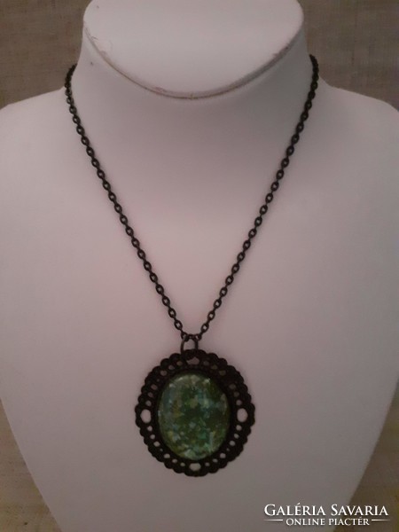 Retro Long Necklace Large Oval Openwork Framed Pendant Adorned with Green Rainbow Stone