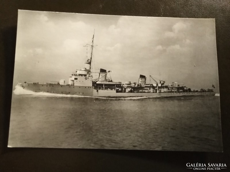 Warship flottenbegleiter - German postcard 1938-41