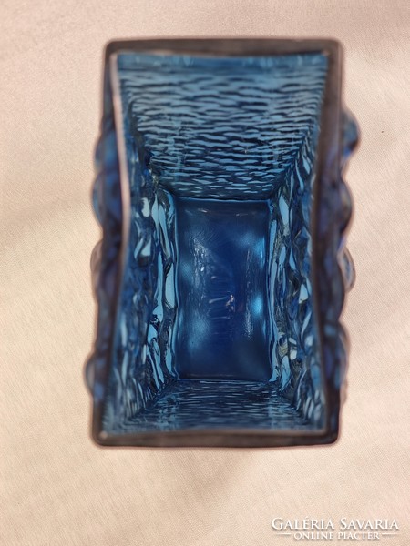 Thick-walled, embossed blue glass vase, unmarked, presumably Czech work, around xx.Szd.