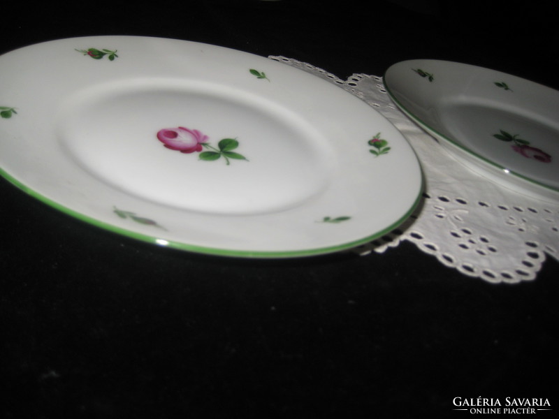 Ó-Herendi , bécsi rózsás   régi  jelzésű  tányérok   15  cm  szép állapot