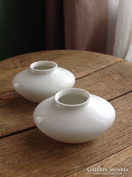 Régi porcelán kis váza pár