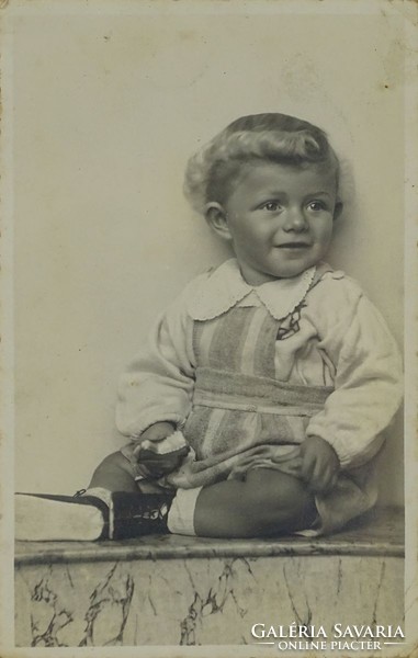 1H770 Régi keretezett gyermek kisfiú fotográfia 1945
