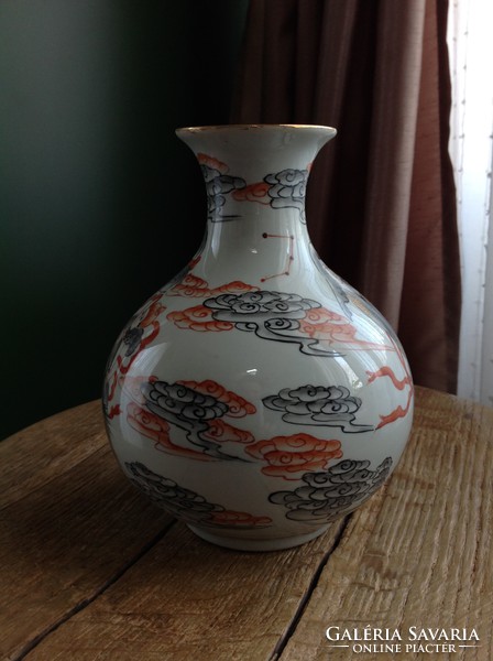 Régi Kínai kézzel festett porcelán váza