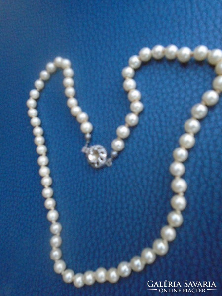 Régi nyaklánc fehér gyöngy nyaklánc collier tört fehér színben 835 ezüst kapoccsal