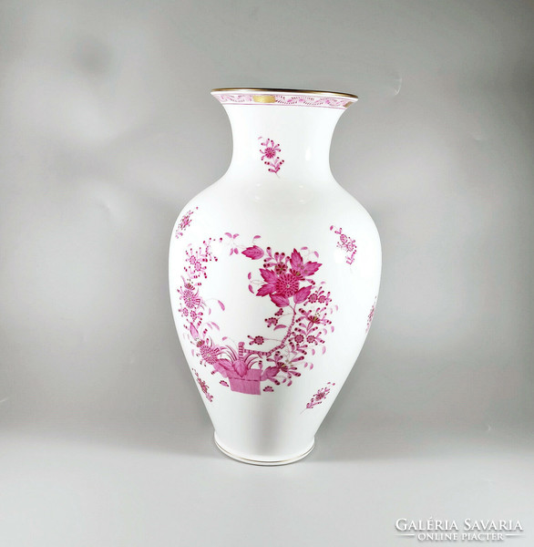 Herend, xl 32.5 Cm raspberry colored Indian basket pattern hand painted porcelain vase, flawless! (H014)