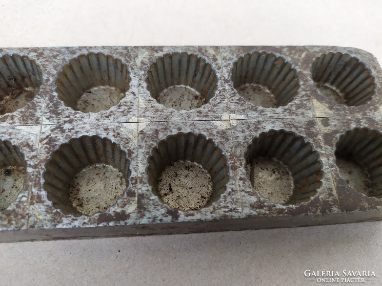 Antik csokoládé csoki bonbon fém öntőforma cukrász édesség készítő eszköz 5036