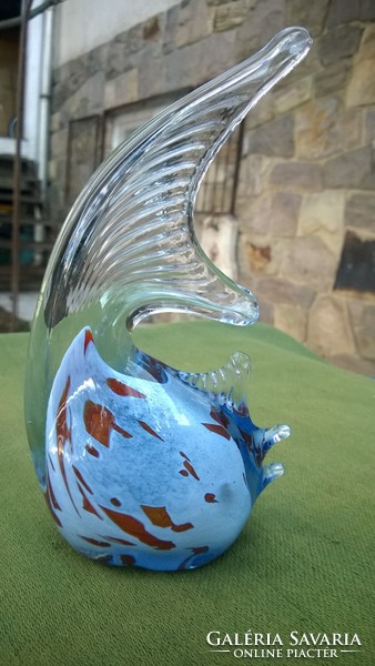 Üvagfigura-hal-potyka-Mtarfa Glassbowers hibátlan szépség