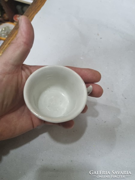 Régi porcelán kávés csésze