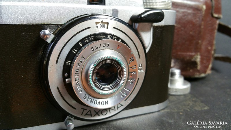 Taxona fényképezőgép