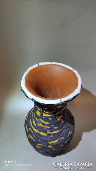 It's worth it now!!! Király ceramic vase marked in brilliant condition at a bargain price