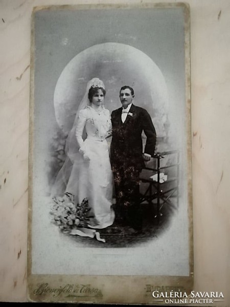 Antik esküvői fotó az 1900 as évek  Bienenfeld és Társa műhelyéből