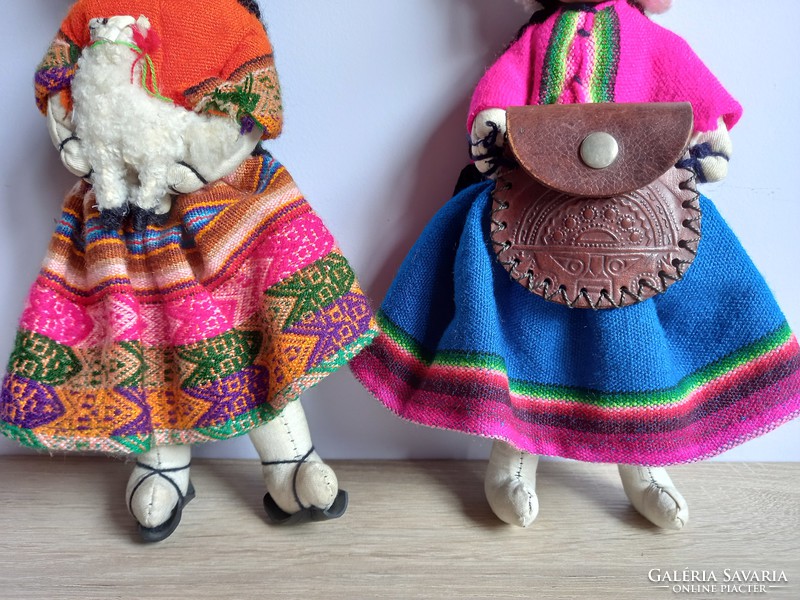 Perui kézzel készített autentikus babák