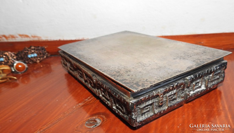 Silver-plated bronze cardboard box - with butcher's mark
