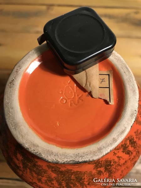 Gorka géza ceramic vase t-161