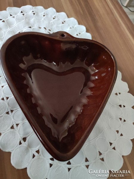 Beautiful glazed ceramic heart-shaped baking tin