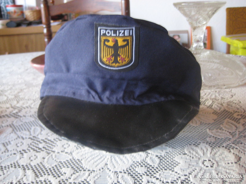 Német  rendőr sapka  , állítható méretű  , új