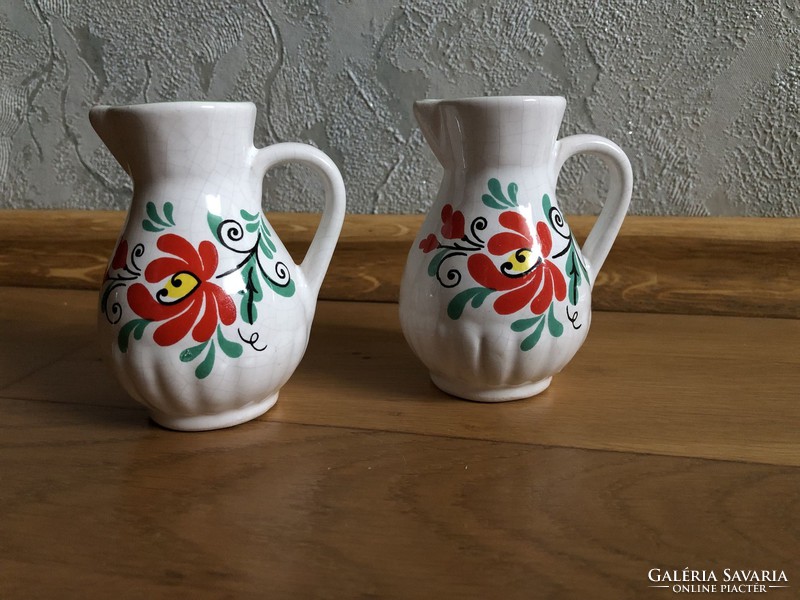 Aranyos virágmintás porcelán / kerámia kis kancsó   -  Harkány felirattal