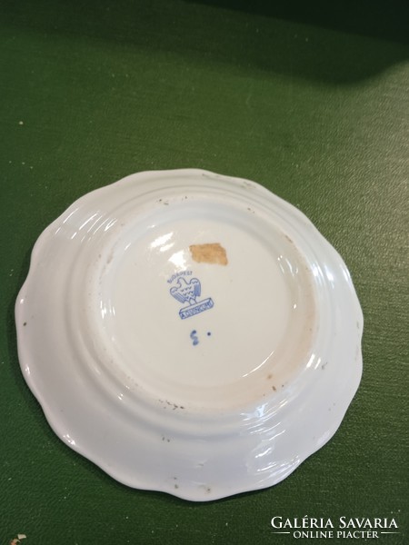 Aquincum porcelán tányérka, 5 cm-es átmérőjű ritkaság.