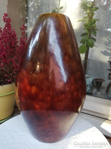 Barna gránit váza  23,5 cm