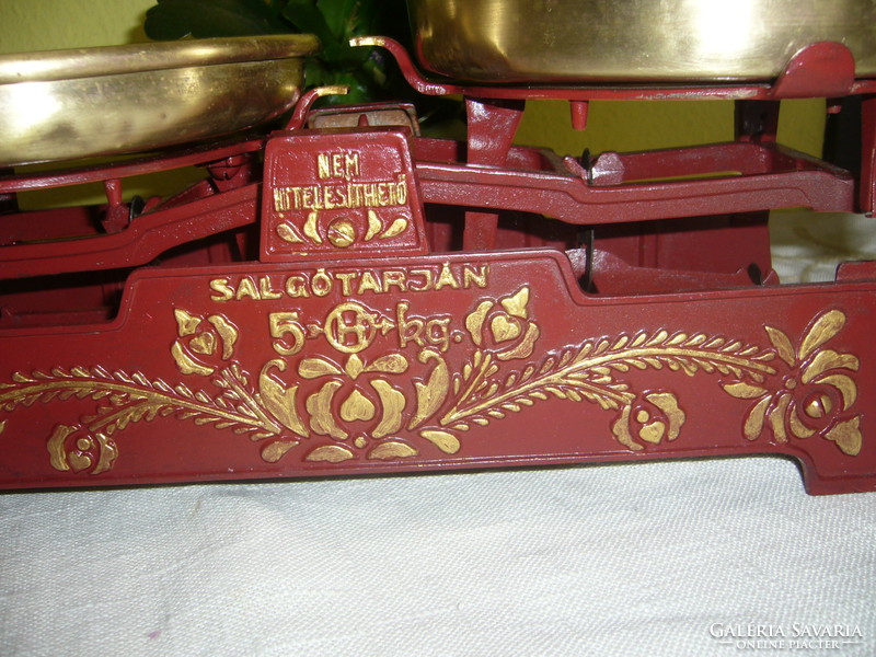 Flawless household scale weighing 5 kg with Hungarian pattern. II.