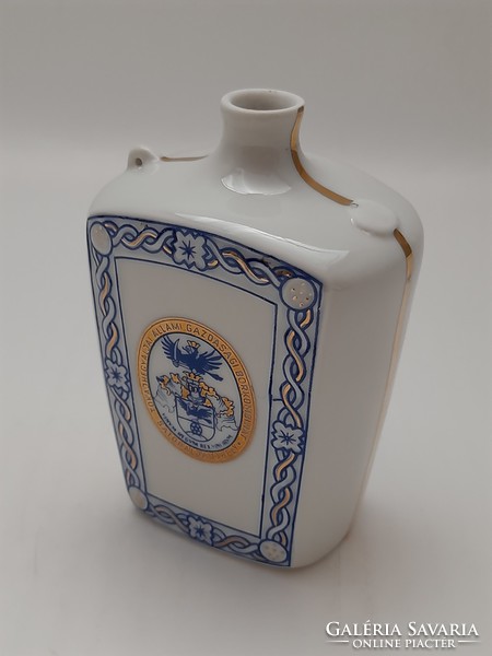 Tokaj nectar anno 1958 raven house porcelain bottle