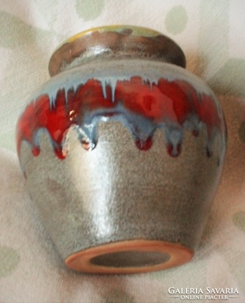 AKCIÓ Folyatott mintás német kerámia váza