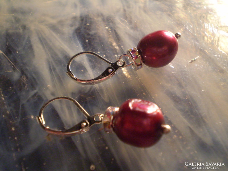 Burgundy natural cultured pearl earrings