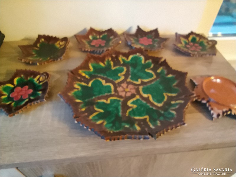 Mezőtúr majolica plate + dish - leaf-shaped steinbach