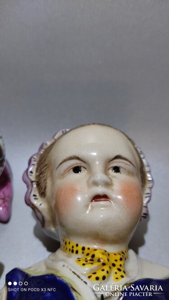 Vintage Staffordshire Bourbon Children porcelán büszt szobor pár