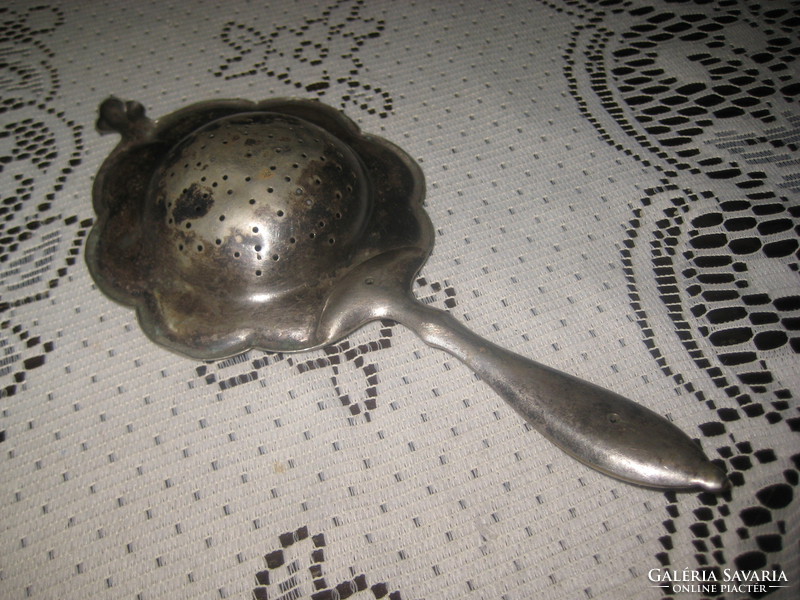 Antik ezüstözött   tea szűrő  kb 17 cm