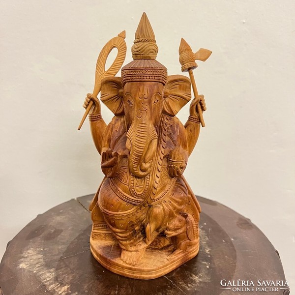 Ganésa (Ganesha) szantálfa szobor – 22cm
