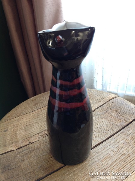 Old fitting ceramic vase