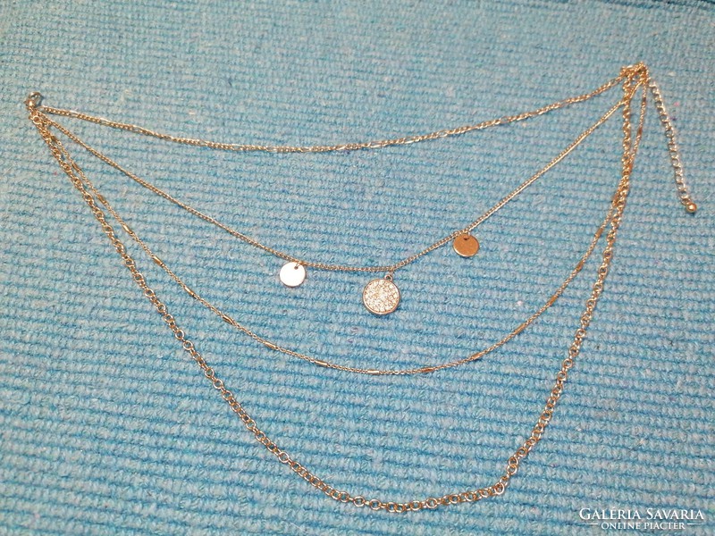 Gold-colored 4-row necklace (289)