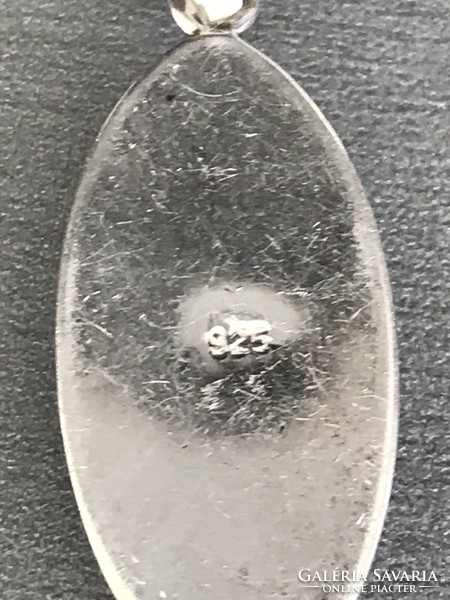 Ezüst medál Swarovski kristályokkal, 4 g