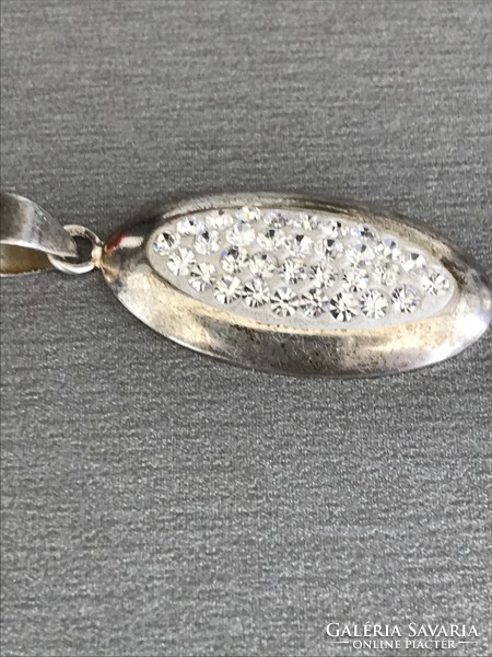 Silver pendant with swarovski crystals, 4 g