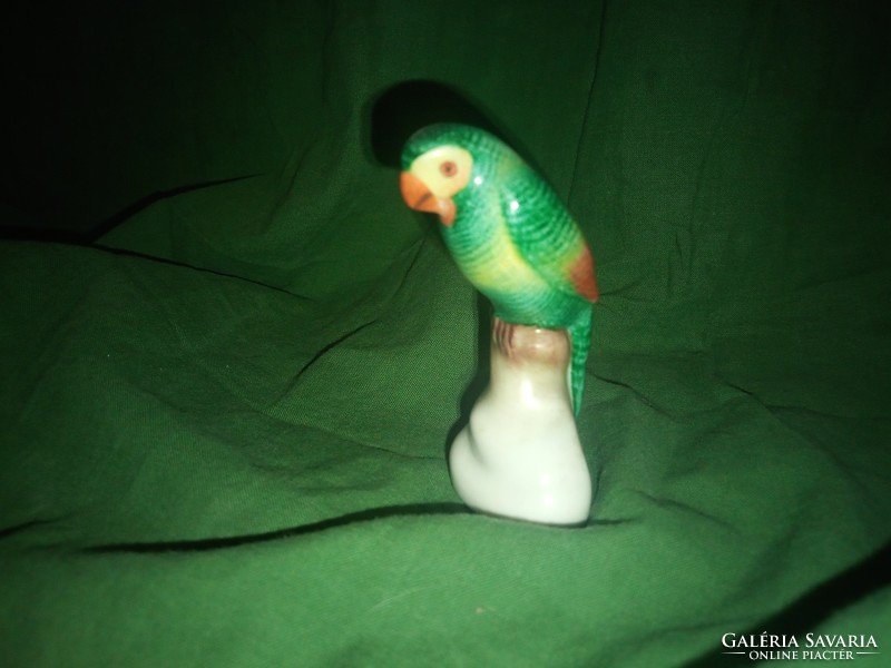 Showcase antique Herend mini parrot