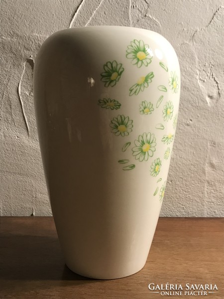 Limited edition floral German porcelain vase t-195