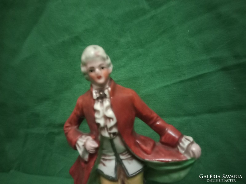 A very rare Erdmann schlegelmilch (suhl) figure from the late 19th century