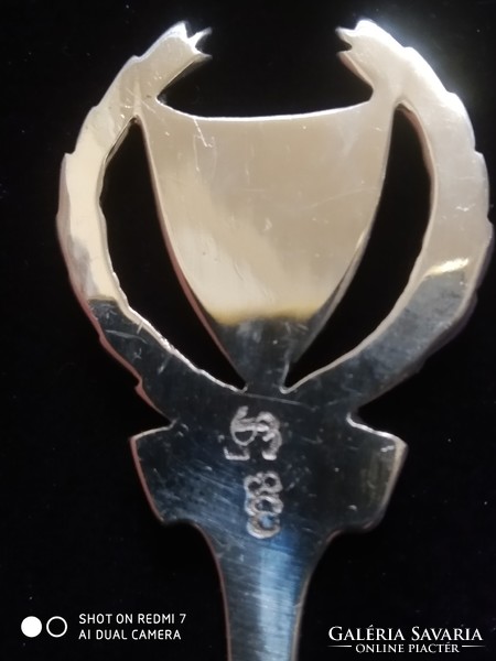 Ezüst (800) 1960-as békegalamb diszitésű emlékkanál