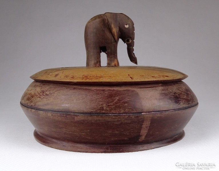 1I316 carved elephant teak wooden box 10 cm