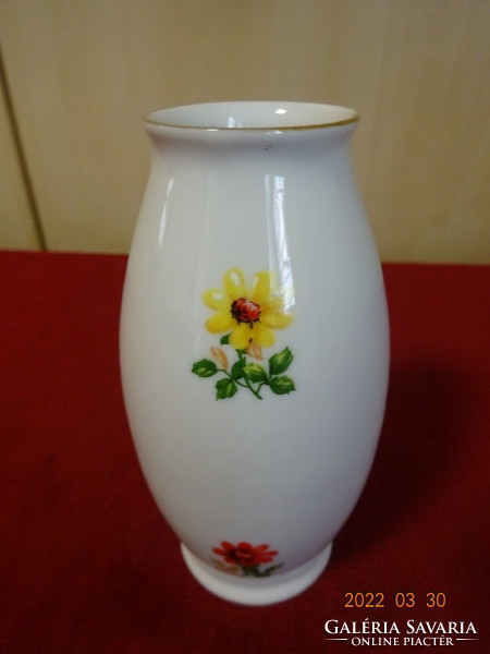 Hollóházi porcelán váza, piros-sárga virágos, magassága 11,5 cm. Vanneki! Jókai.