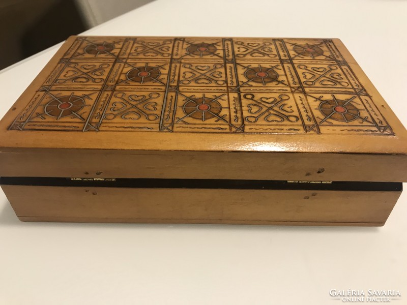 Decorative wooden box, with burnt pattern, colored stain, 18 x 12 x 5 cm