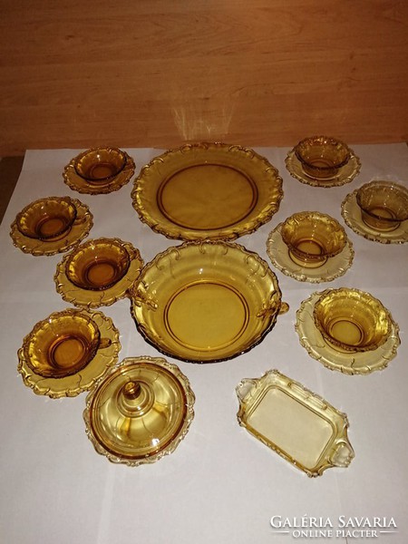 Borostyán sárga antik üveg sütis, teás készlet kínáló, cukortartó, kistányér, csésze, tálka