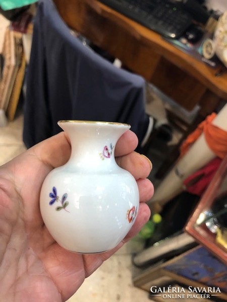 Herendi porcelán váza, hibátlan, 7 cm-es, ajándéknak.