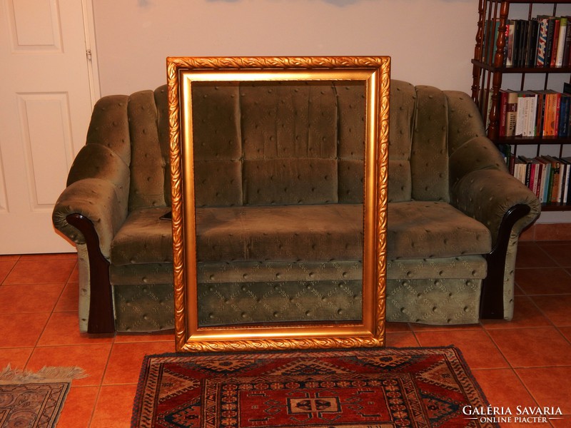 Large frame in excellent condition
