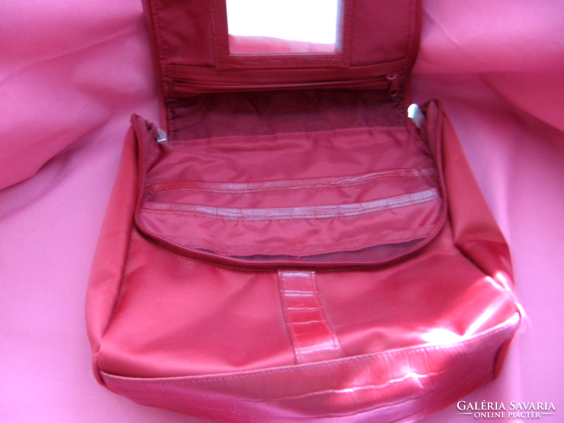 Burgundy silk-snakeskin pattern makeup bag