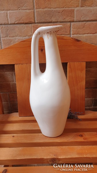 Vase of rare boots from Pesthidegkút (37 cm)