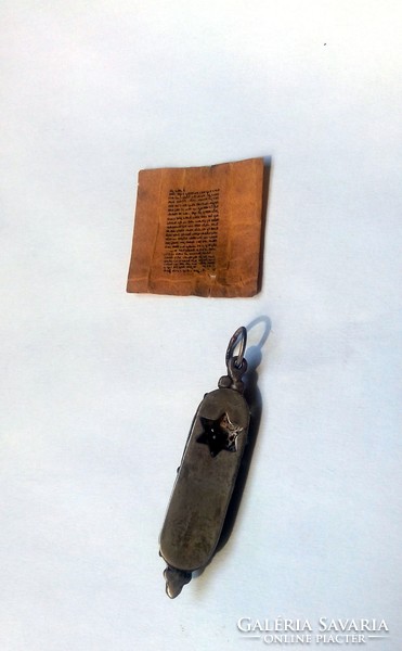 Ezust Mezuzah-Medal